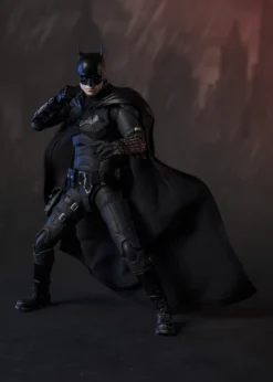 DC COMICS S.H.Figuarts The Batman -CAPCOM Shop 8d459b2e913c4c8280589d3c6fb0fb0b.jpg